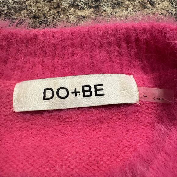 Do + Be Womens Sweater Eyelash Barbie Girly Kawaii Cottage Retro Pink Small KI - Picture 3 of 6